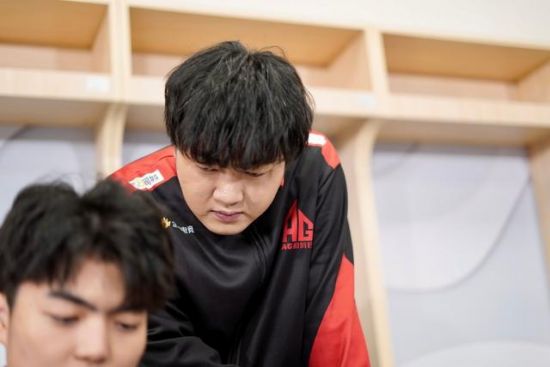 2025年第二季度中国大陆PC市场分析 苹果领先增长